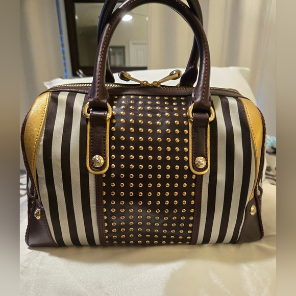 Henri Bendel Barrel Bag - Picture 6 of 14
